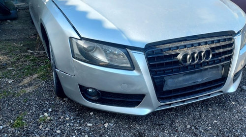 Bara fata Audi A5 2011 Coupe 1.8 tfsi