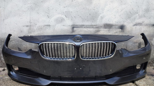 Bara fata BMW f30 cu locaș senzori de parcar