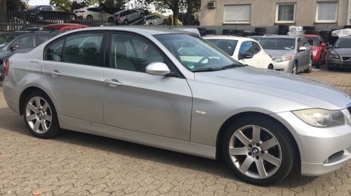 Bara fata BMW Seria 3 E90 2006 BERLINA 2.0d