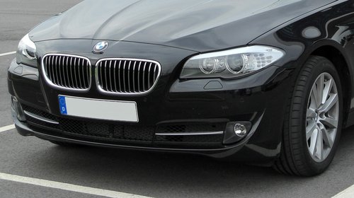 Bara fata BMW seria 5 F10