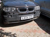 Bara fata BMW X3 2004