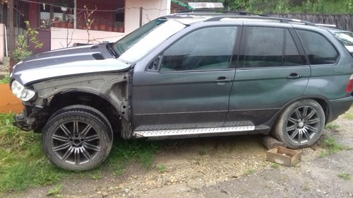 Bara fata BMW X5 E53 2001 JEEP 3.0