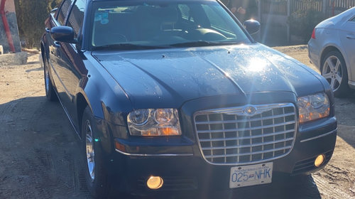 Bara fata Chrysler 300C 2006 Berlina 3.5