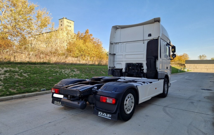 Bara fata completa Daf XF 106 generatia 