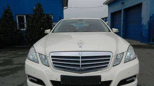 Bara fata cu senzori de parcare + spalator Mercedes E-CLASS W212