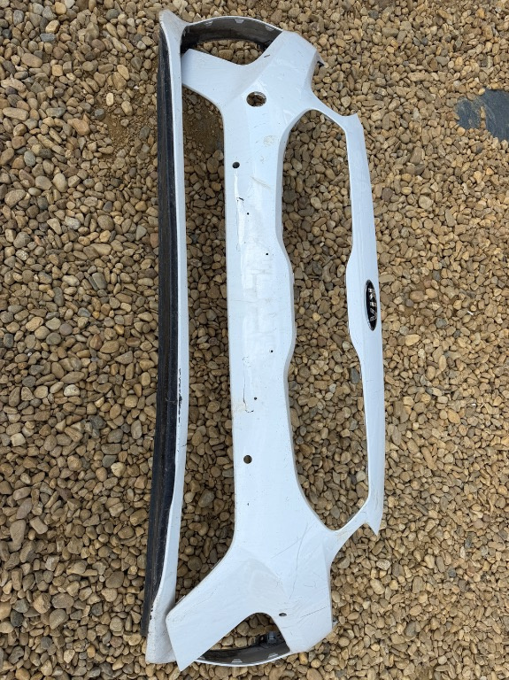 Bara fata cu spoiler Kia Ceed 3 2018/2019/2020/2021/2022