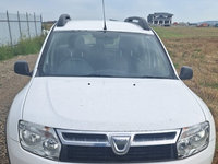 Bara fata Dacia Duster 2014 SUV 1.6 Benzina 4x4