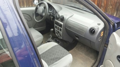 Bara fata Dacia Logan 2006 BERLINA 1.4 MPI