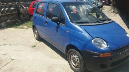 Bara fata Daewoo Matiz 2008 Berlina 0.8 Benzi