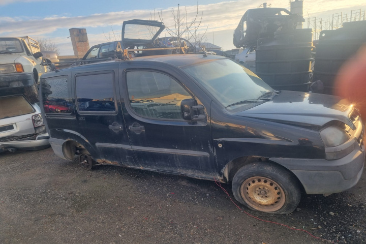 Bara fata Fiat Doblo [2001 - 2005] Miniv