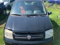 Bara fata fiat panda