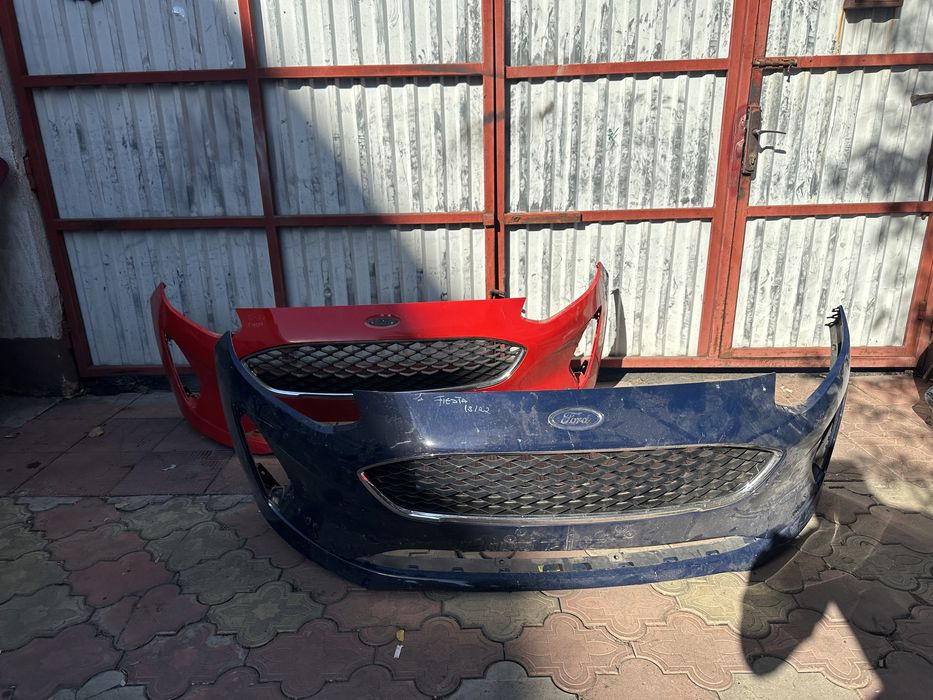 Bara fata Ford Fiesta 2018/2019/2020/2021/2022 +GRILA