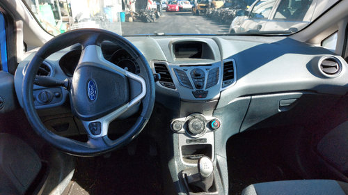 Bara fata Ford Fiesta 6 2010 hatchback 1.25 16v