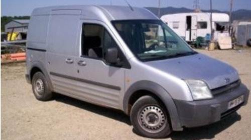 Bara fata Ford Transit Connect 2005 Minibus 1