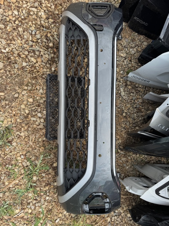 Bara fata + grila de jos Volkswagen T-Roc T ROC 2018/2019/2020/2021/2022 6 Senzori