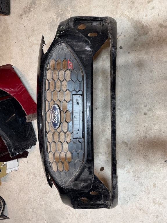 Bara fata + grila Ford Focus 4 ST-Line FACELIFT 2022/2023/2024/2025