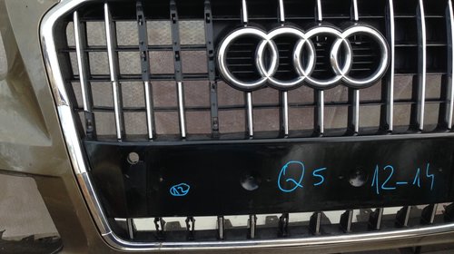 Bara fata+grila+fusta Audi Q5 facelift, in stare foarte buna, OEM