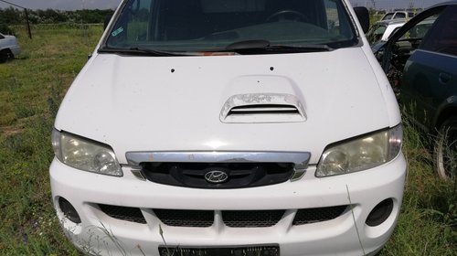 BARA FATA HYUNDAI H1 2004