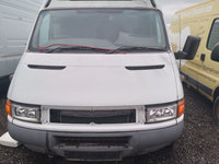 Bara fata IVECO Daily 3 [1999 - 2006] Autoutilitara duba 5-usi 2.3 JTD MT (136 hp)