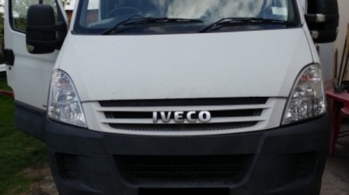 Bara fata Iveco Daily 4 2008 Autoutilitara 2.