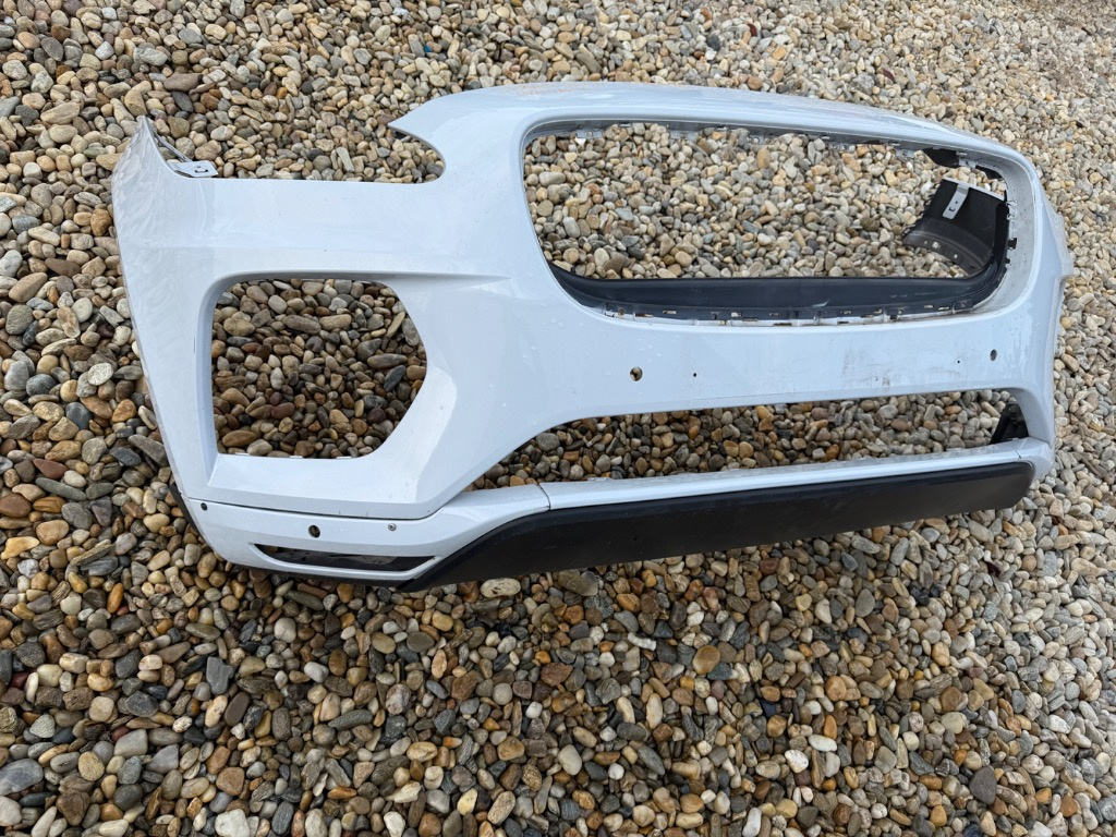 Bara fata Jaguar E-Pace Dynamic J9C3-17F