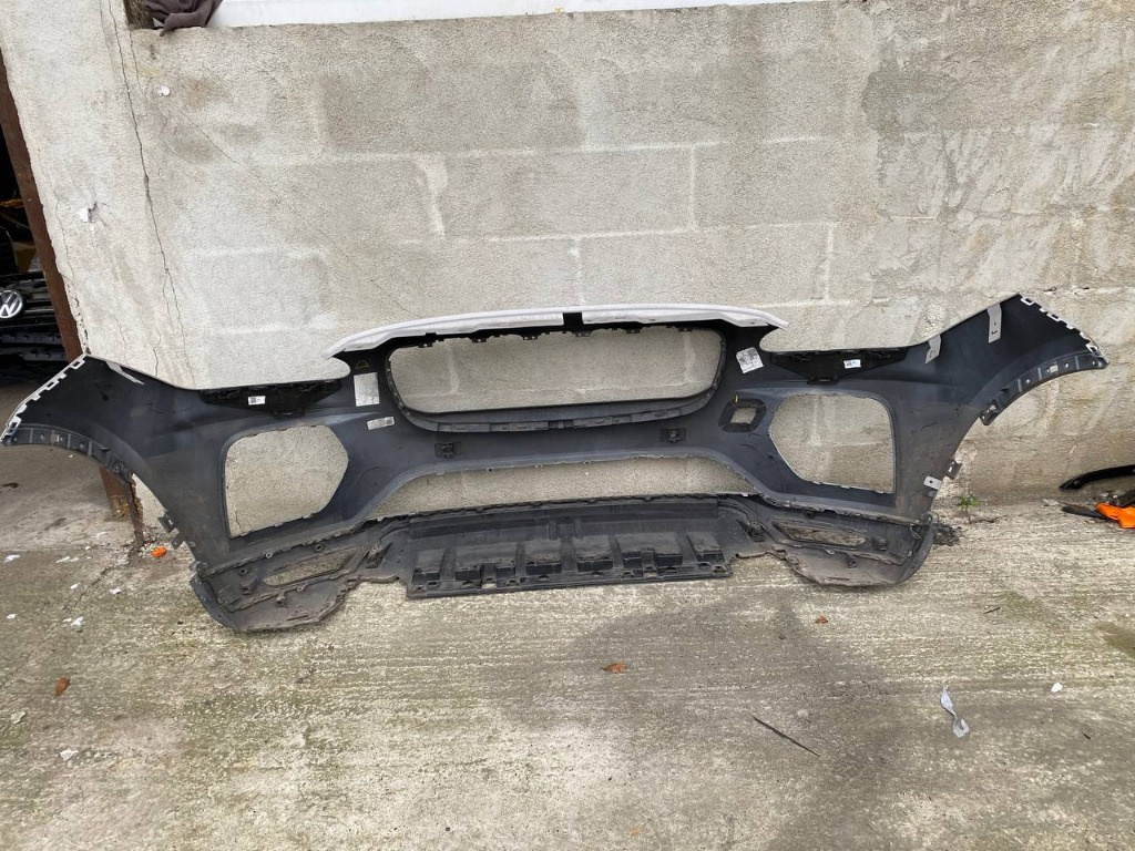 Bara fata JAGUAR E-PACE J9C3-17C862-B co