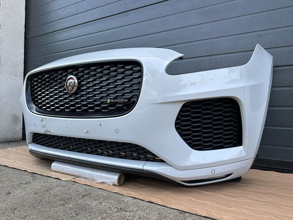 Bara fata Jaguar E Pace X540 R Dynamic, 