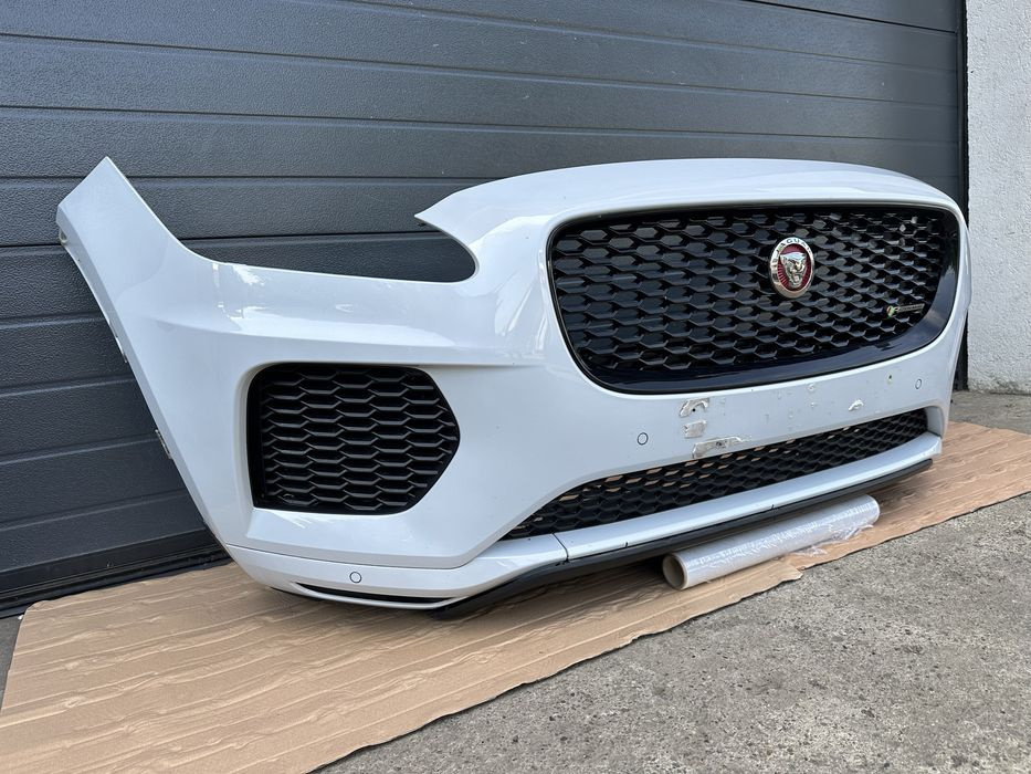 Bara fata Jaguar E Pace X540 R Dynamic, 