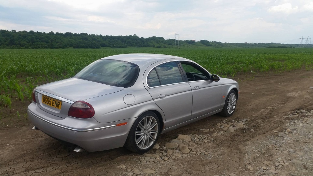 Bara fata Jaguar S-Type R 2008 Limuzina 