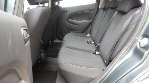 Bara fata Mazda 2 2008 Hatchback 1498 i