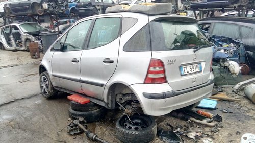 Bara fata Mercedes A-CLASS W168 2001 hatchback 1.4