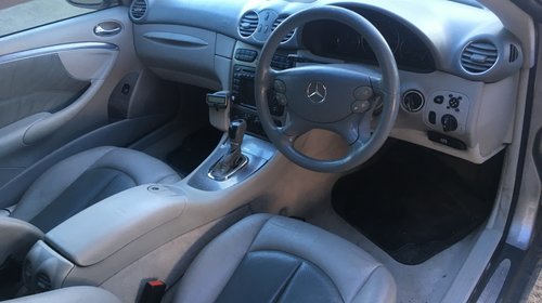 Bara fata Mercedes CLK C209 2003 Coupe 2.7 cdi