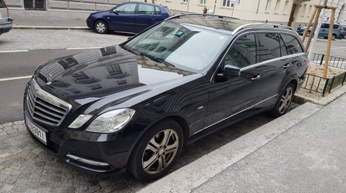 Bara fata Mercedes E-Class W212 2012 Break 2.