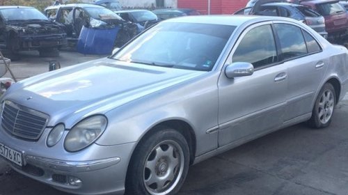 Bara fata Mercedes E200 w211