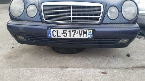 Bara fata Mercedes E290, an 2000