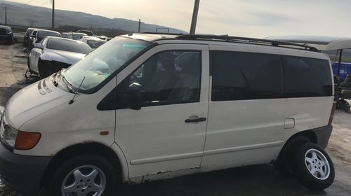 Bara fata Mercedes VITO 2001 duba 2,2 cdi 112