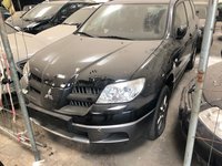 Bara fata Mitsubishi Outlander 2005 Jeep 2.0