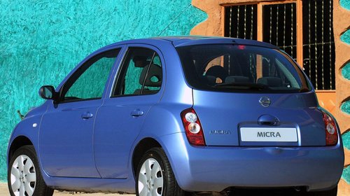 Bara fata NISSAN Micra 2003 2004 2005 Cu locas proiectoare