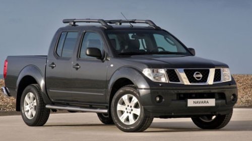 Bara fata Nissan Navara