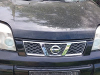 Bara fata Nissan X-Trail 2006 suv 2.2