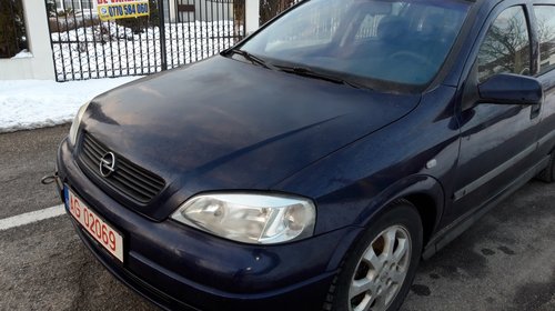 Bara fata Opel Astra G