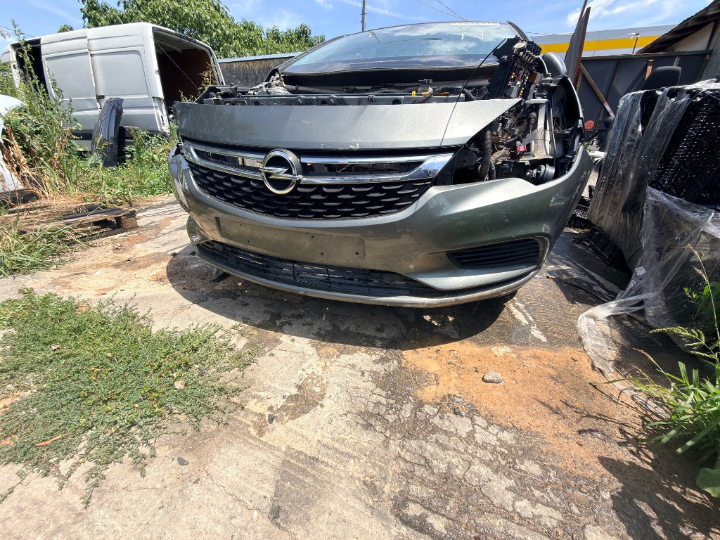 Bara Fata Opel Astra K Completa cu Senzori Parcare Z10A
