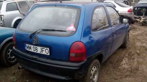 Bara fata Opel Corsa B 1998 Hatchback 1.2 i