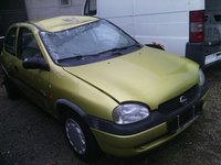 Bara fata Opel Corsa B