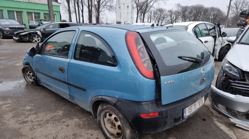 Bara fata Opel Corsa C 2002 hatchback 1.2 benzina