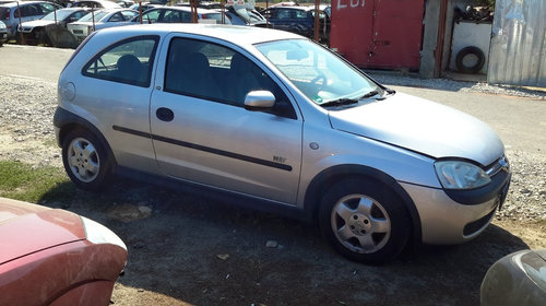 Bara fata Opel Corsa C 2003 hatchback 1.0