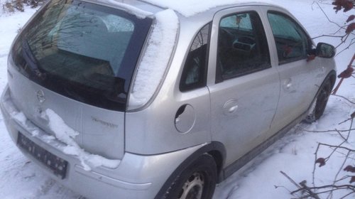 Bara fata Opel Corsa C 2004 hatchback 1.2