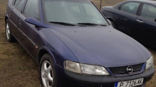 Bara fata Opel Vectra B 1999