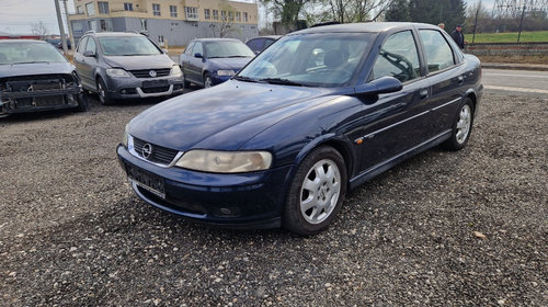 Bara fata Opel Vectra B 2001 Sedan 2.0 dti