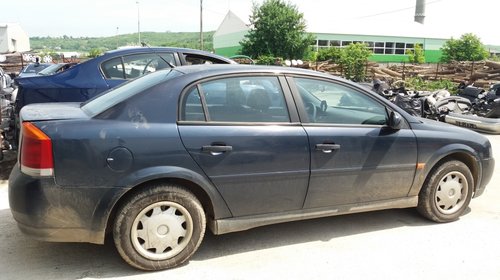 Bara fata Opel Vectra C 2002 berlina 1.8 benzina